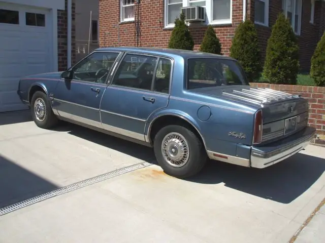 1988 Oldsmobile Ninety-Eight Regency