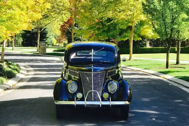 1937 Ford Model 78