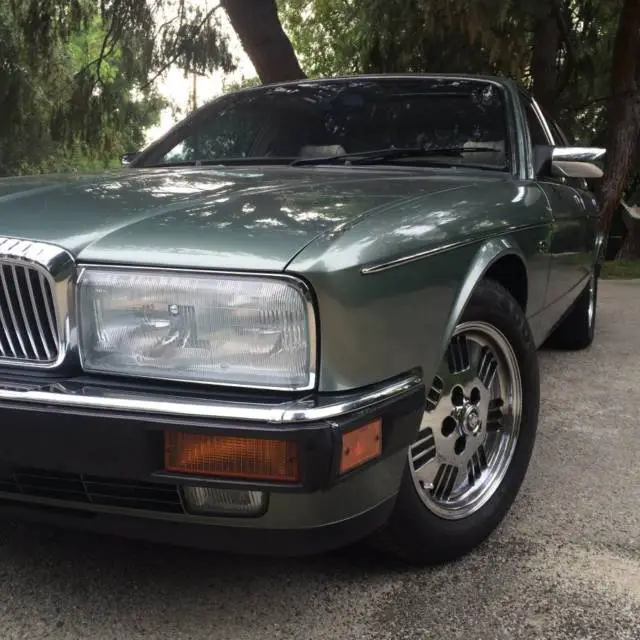 1994 Jaguar XJ6 Vanden Plas