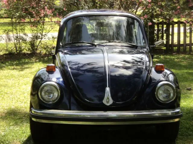 1974 Volkswagen Beetle - Classic basket weave