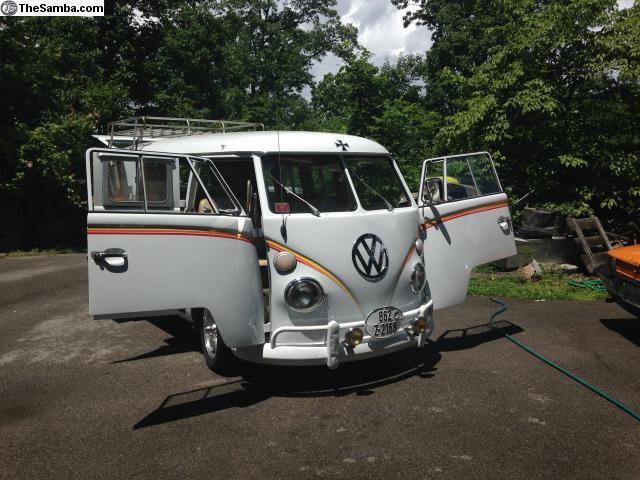 1967 Volkswagen Bus/Vanagon camper