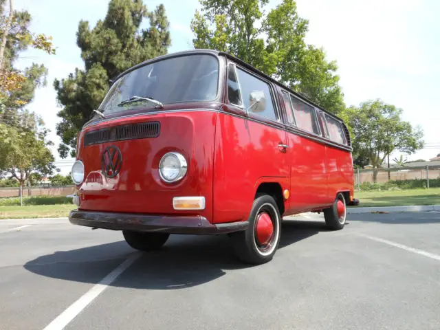 1969 Volkswagen Bus/Vanagon Day Camper