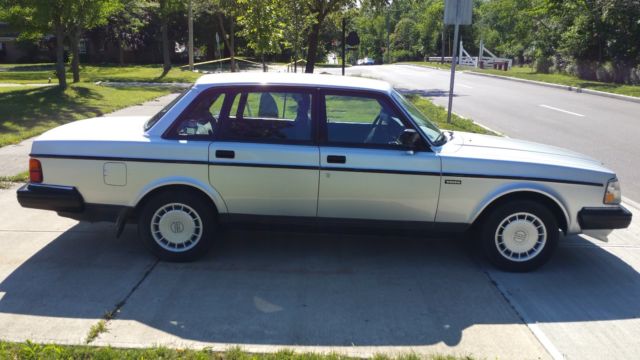 1992 Volvo 240