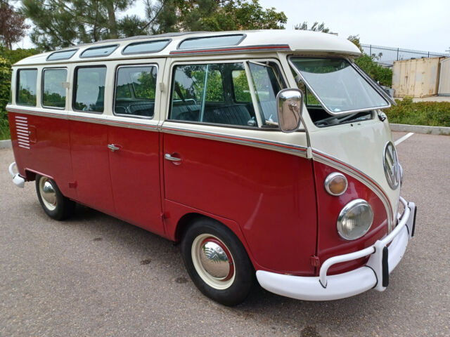 1974 Volkswagen Bus/Vanagon Deluxe (23 Windows) Microbus Version