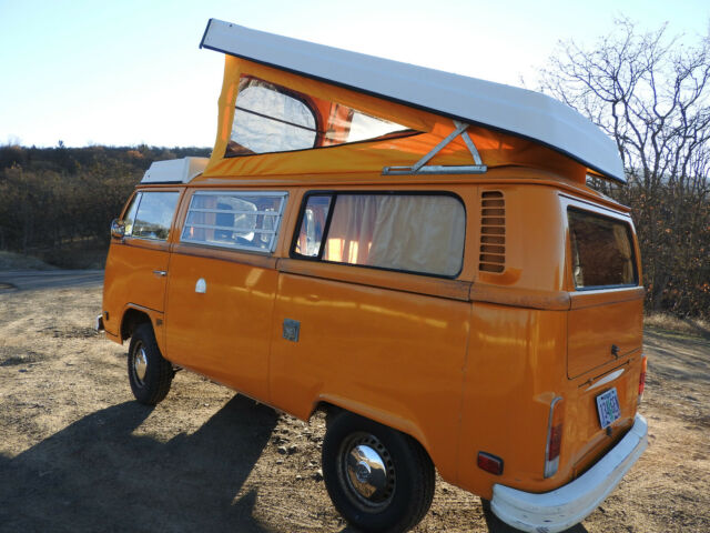 1977 Volkswagen Bus/Vanagon