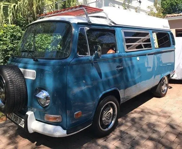 1972 Volkswagen Bus/Vanagon