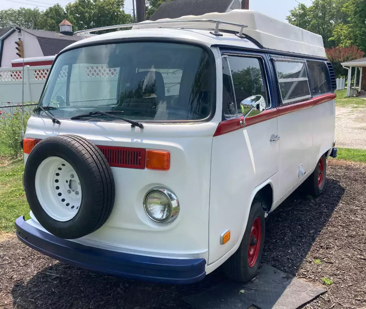 1974 Volkswagen Bus/Vanagon