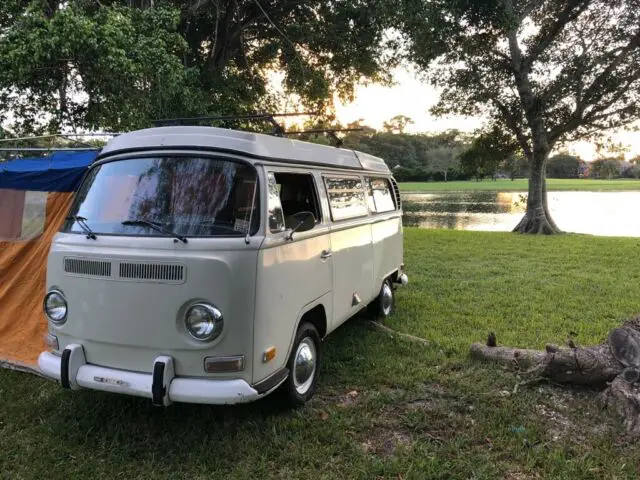 1970 Volkswagen Bus/Vanagon Camper