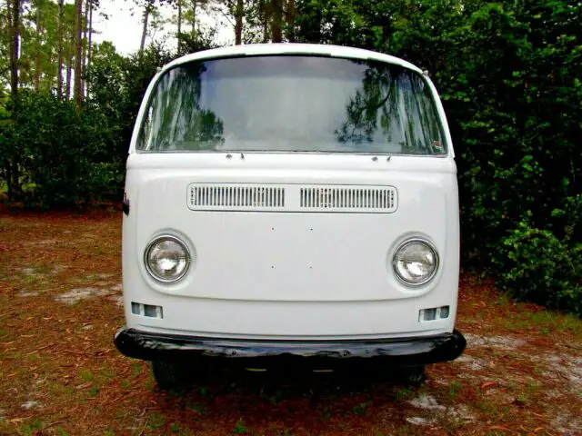 1972 Volkswagen Bus/Vanagon