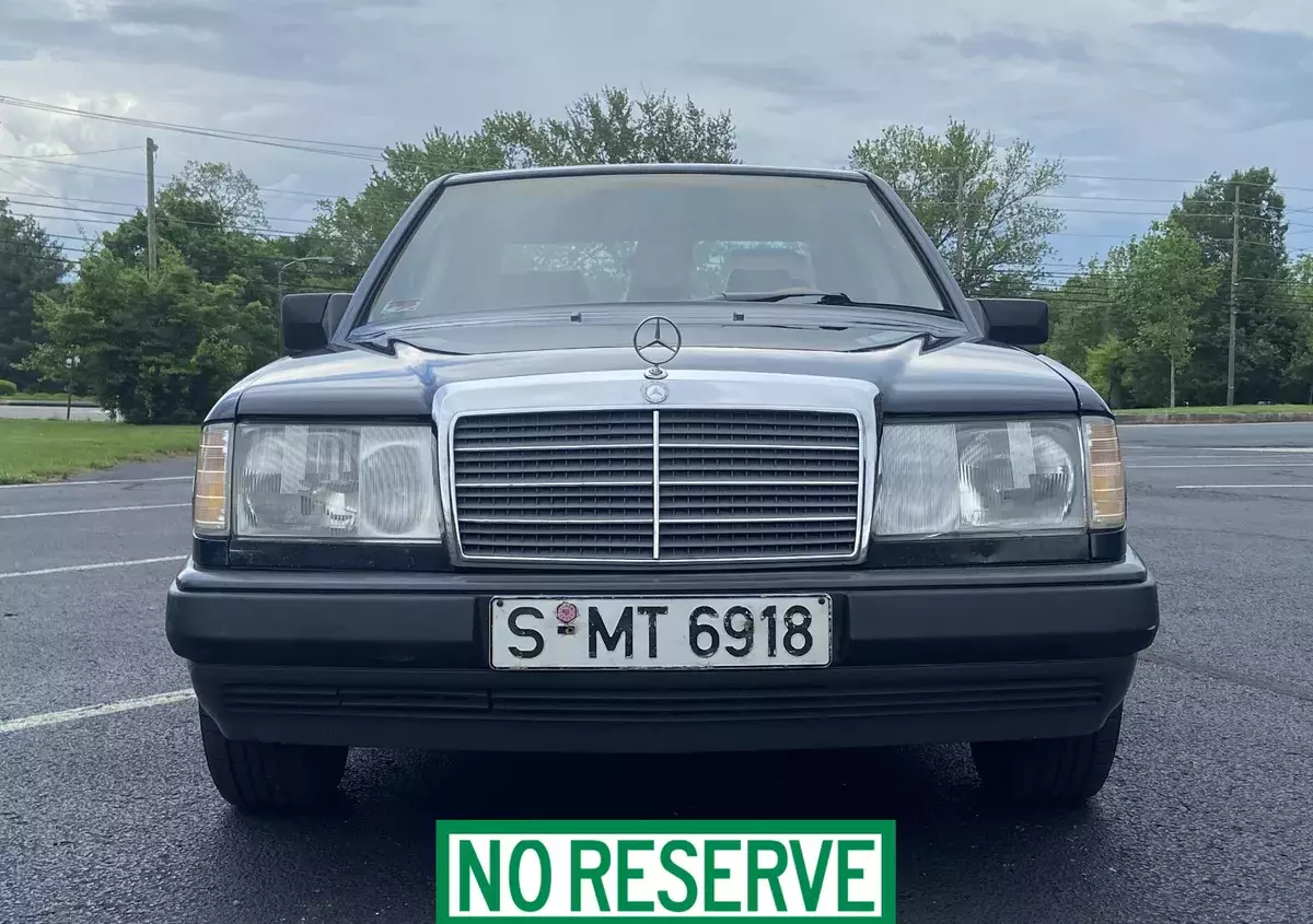 1988 Mercedes-Benz E-Class 300 E-Class