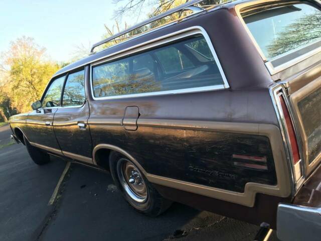 1975 Ford Squire