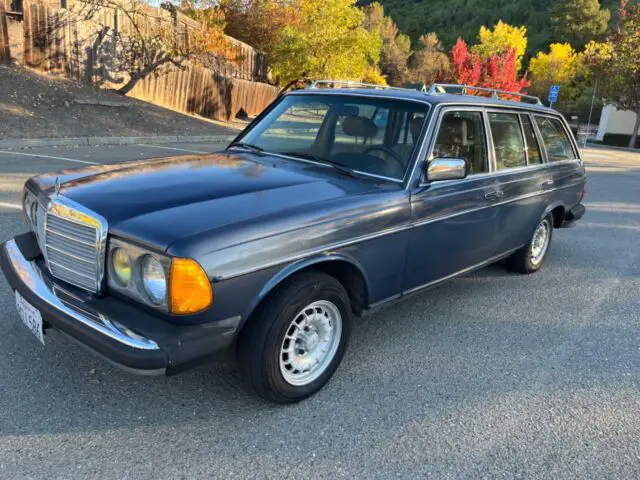 1984 Mercedes-Benz 300td W123