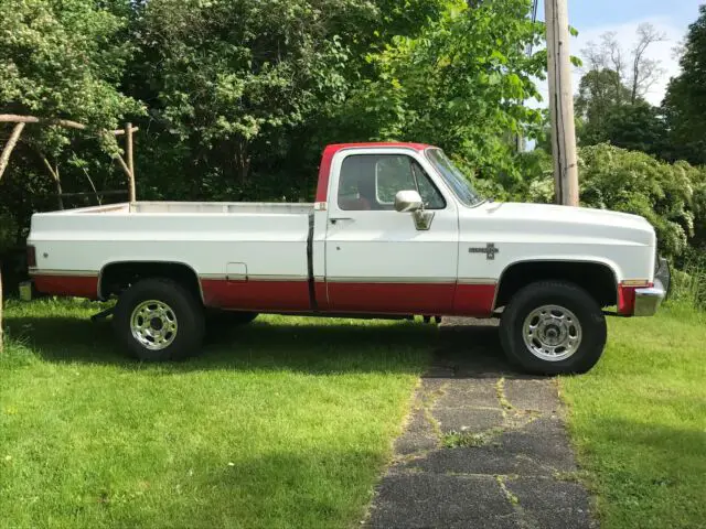 1985 Chevrolet C/K Pickup 2500 Silverado