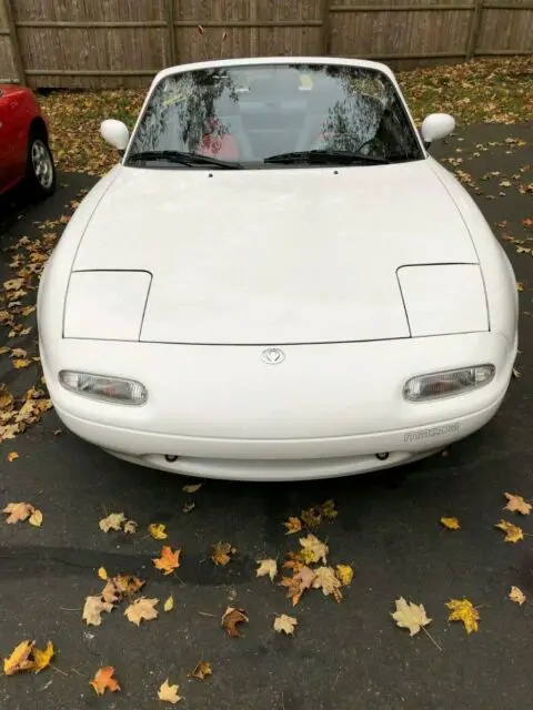 1990 Mazda MX-5 Miata Base