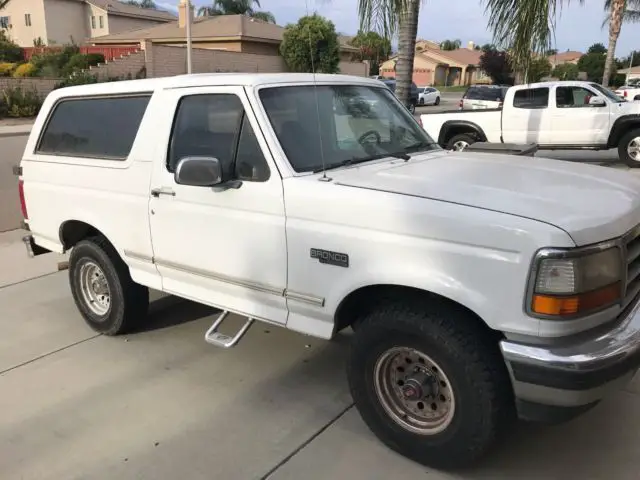 1993 Ford Bronco XLT