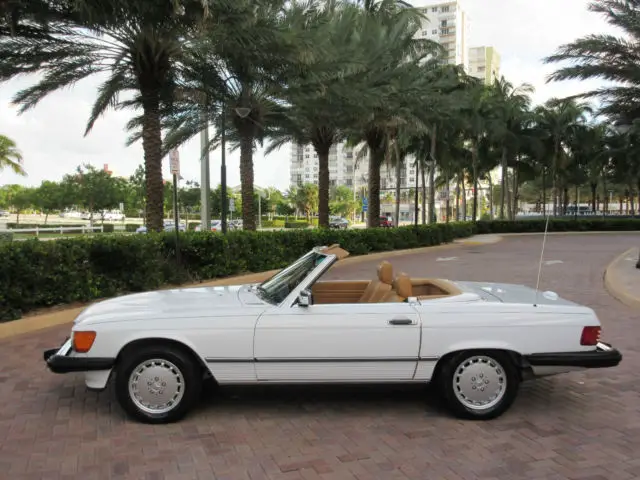 1988 Mercedes-Benz 500-Series 560SL 2dr Convertible