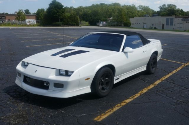 1988 Chevrolet Camaro -Z28 - IROC- Z - CONVERTIBLE- SEE VIDEO