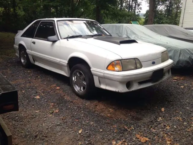 1990 Ford Mustang