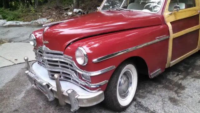 1949 Chrysler Royal woodie