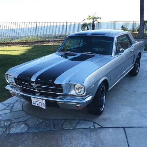 1965 Ford Mustang 2 Door Coupe