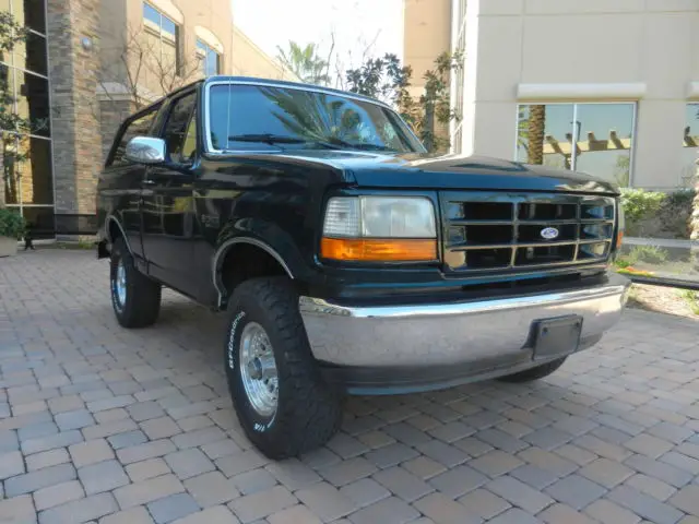 1992 Ford Bronco XLT