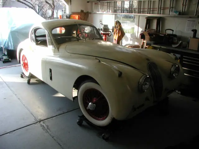 1952 Jaguar XK 120 FHC LHD