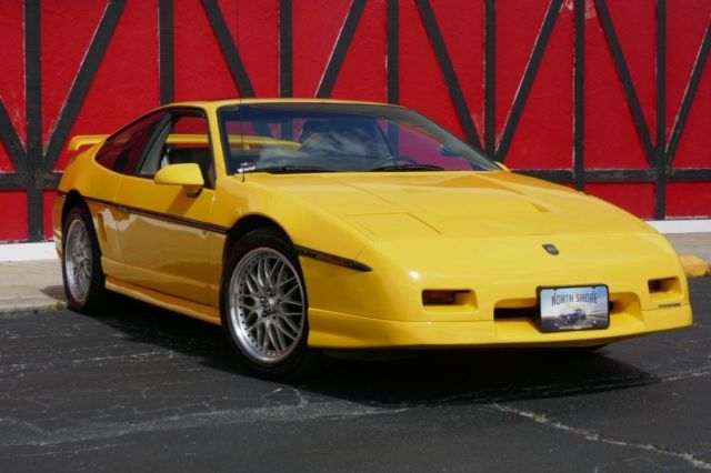 1987 Pontiac Fiero -GT- 3.8 L/ 5-SPEED- SUPERCHARGED V6- SEE VIDEO