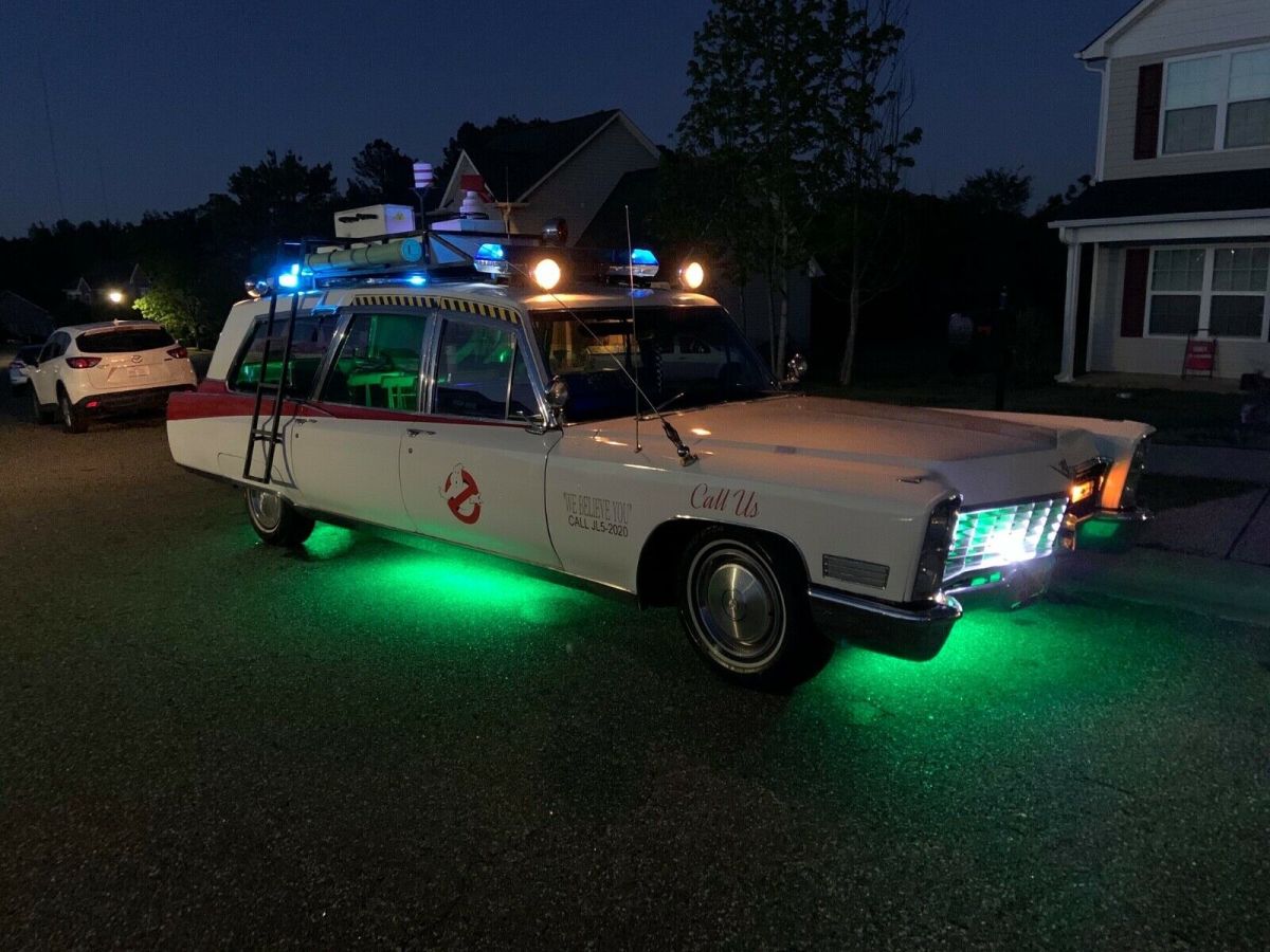 1967 Cadillac Ghostbusters Ecto-1