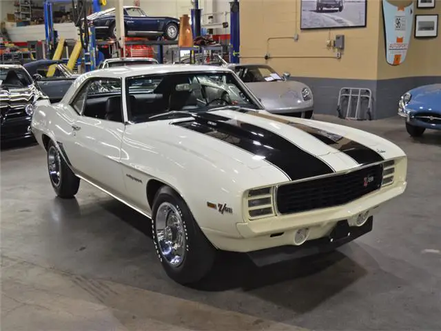 1969 Chevrolet Camaro Z28 RS --